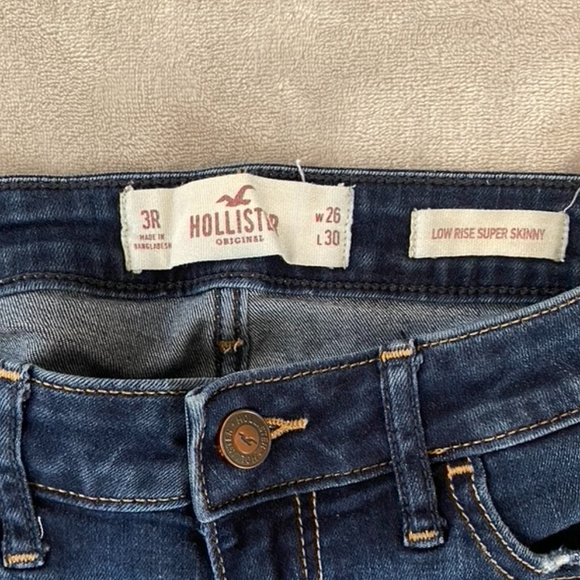 Hollister Jeans - Picture 6 of 6